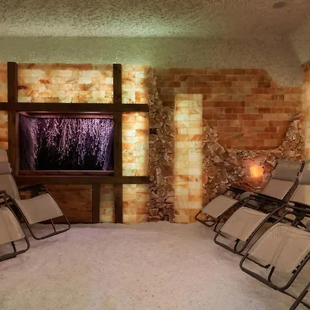 아파트호텔 Bielik 미엥지즈드로예